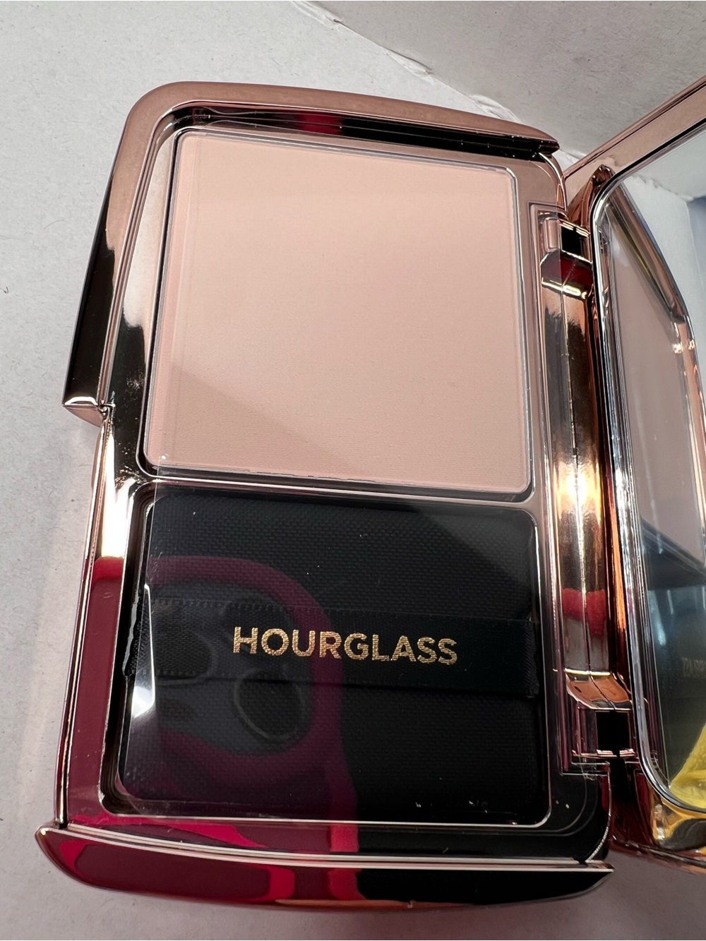 Hourglass VANISH AIRBRUSH PRESSED POWDER